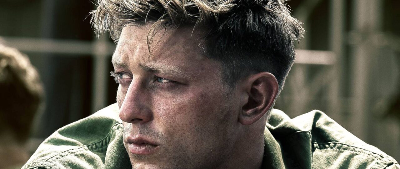 Netflix's Gritty New War Thriller Officially Demolished by Critics
