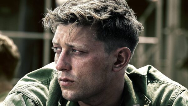 Netflix’s Gritty New War Thriller Officially Demolished by Critics