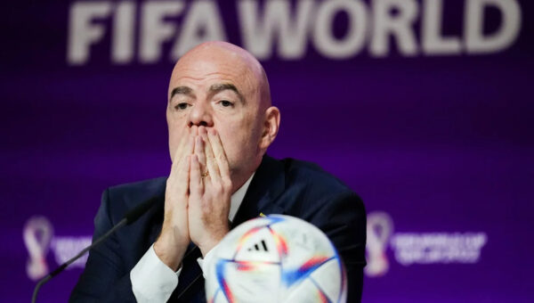 Who is supporting Gianni Infantino and how many votes will secure re-election as Fifa president?