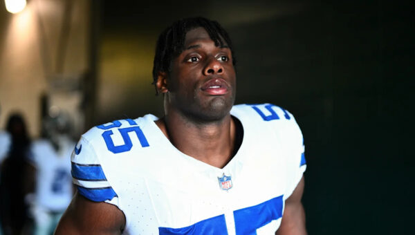 Colts elevate DE Carl Lawson, CB Johnathan Edwards