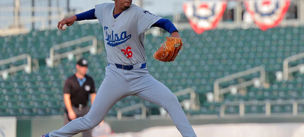 Josue De Paula, Christian Zazueta named Dodgers minor league player, pitcher of year