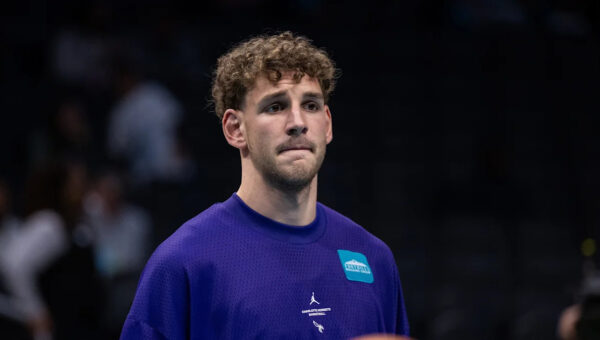 Charles Lee praises Hannes Steinbach following breakout game vs. Grizzlies
