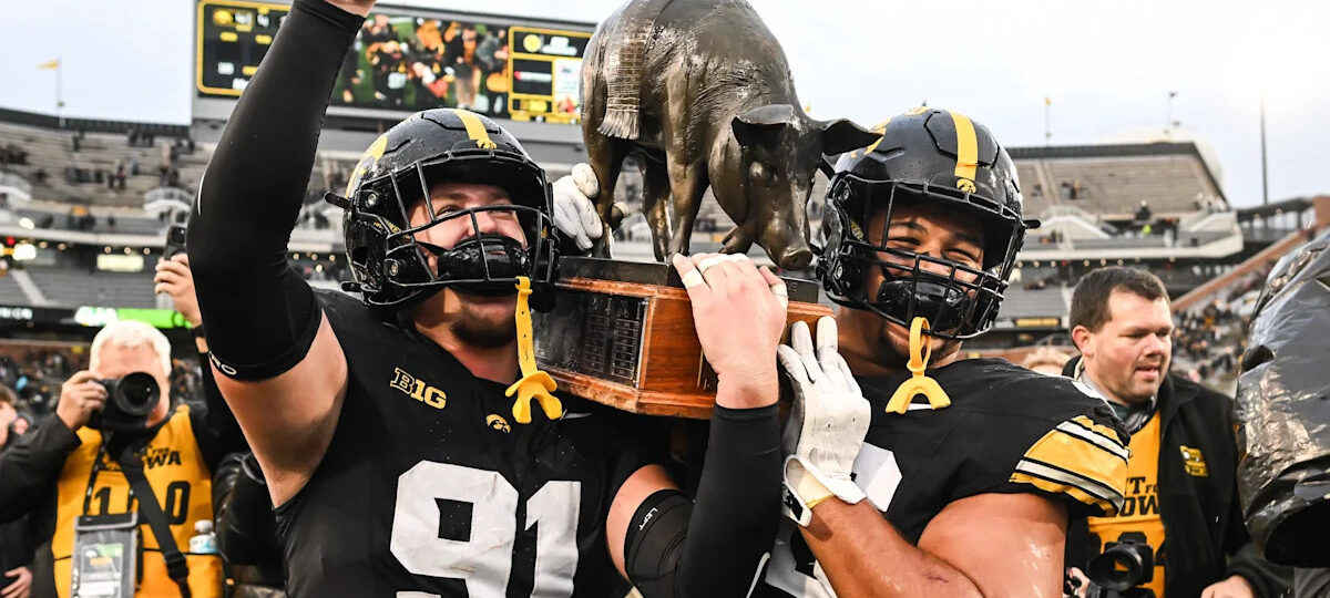 Iowa football vs. Minnesota: Who wins? Final score predictions