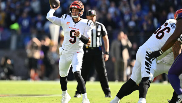 Joe Burrow uses strong second half to light up Baltimore in Week 7