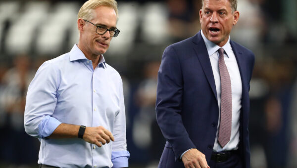 Toxic Bromance? Aikman-Buck Feud Exposed