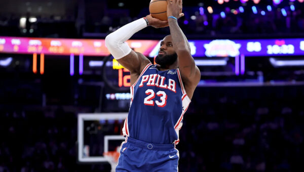President Trump rips LeBron about national anthem, ‘total disgrace’