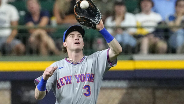 Three Mets Finalists For Gold Glove Award In 2026 Season