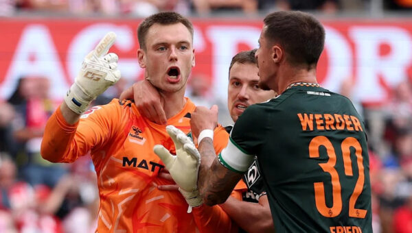 Bremen sweat over fitness of Hein and Itten as trip to Dortmund looms