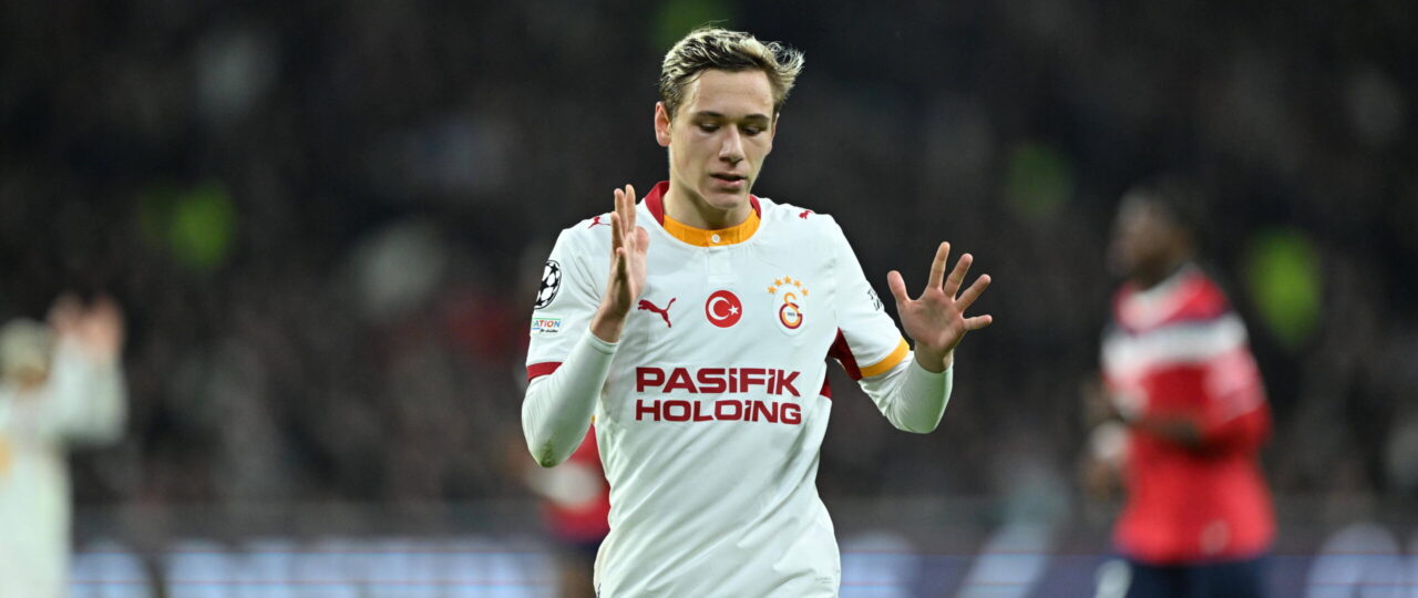 PSG tipped to beat Liverpool in the race for midfielder
