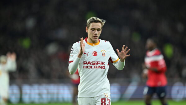 PSG tipped to beat Liverpool in the race for midfielder