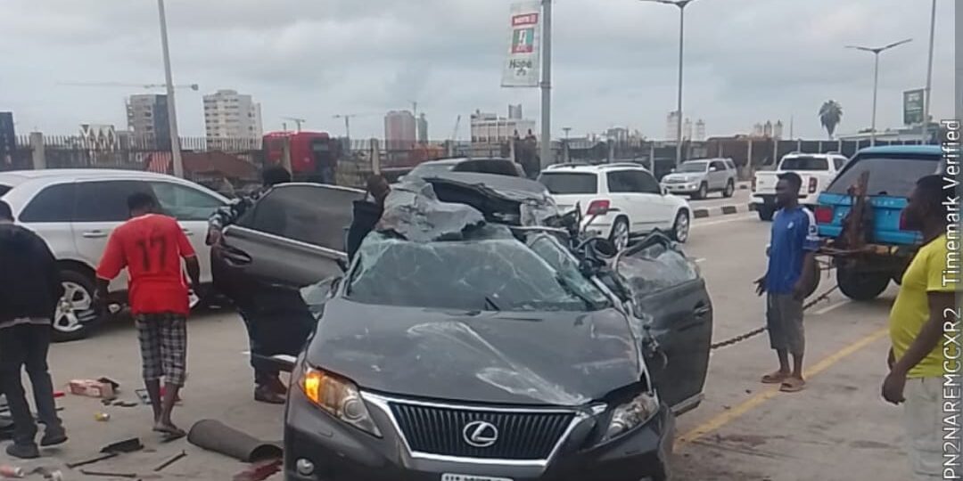 One dies, three injured as Lexus jeep crashes on Lagos coastal road