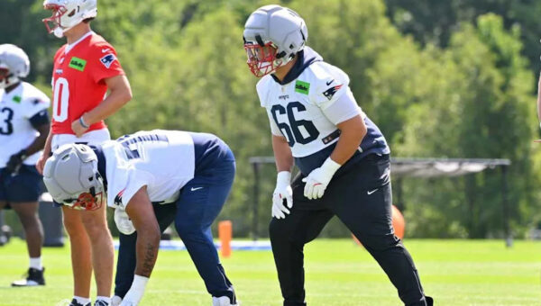 Patriots news: New England signing 9-year veteran amid offensive line issue