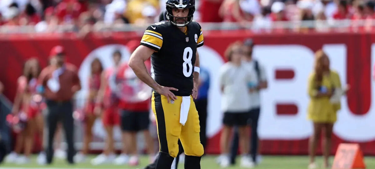 Steelers QB Aaron Rodgers Rips Buccaneers' Raymond James Stadium: 'One Of The Worst Surfaces in The League'