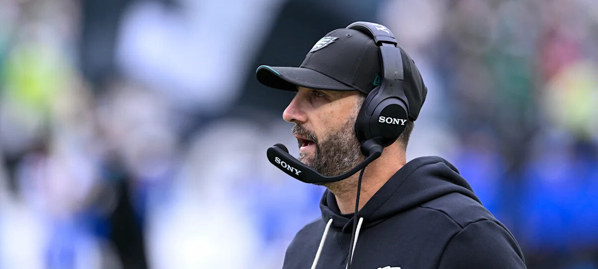 Eagles flying to London for game vs. Jaguars on Friday, leaving little time to adjust after Rams' issues in Australia