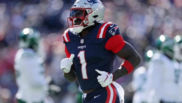 Eagles News: Patriots fans aren’t feeling so great about the A.J. Brown trade