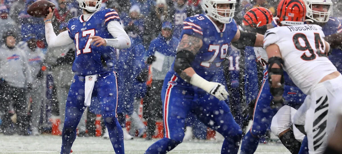 Spencer Brown unable to return to Week 5 game