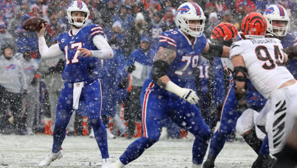 Spencer Brown unable to return to Week 5 game