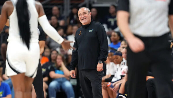 Wings HC Jose Fernandez gets major vote of confidence from Arike Ogunbowale after loss to Valkyries