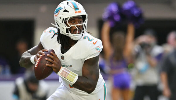 How did the bye impact Dolphins standing in Week 7 power rankings?