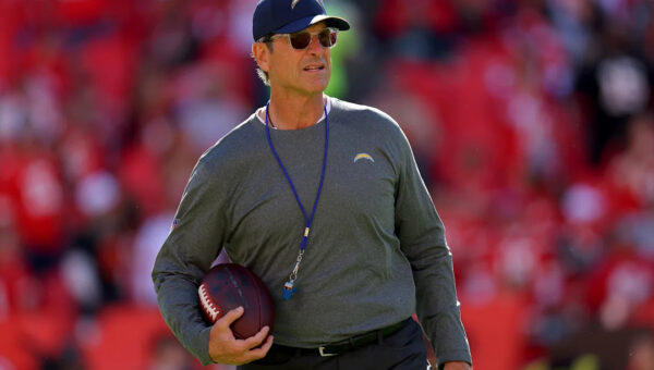 Jim Harbaugh to address offense during bye week after Chargers' 0-6 start