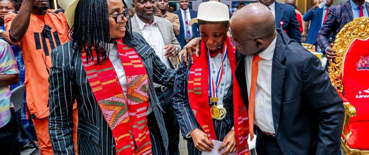 Otti gives debate champions ₦1m each, awards captain scholarship