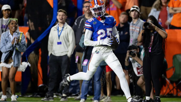 “Please Bench Cormani McClain” “Already Getting Put on Blast”: CFB Fans Troll Florida CB For Committing Crucial Penalty Leading to Texas Touchdown