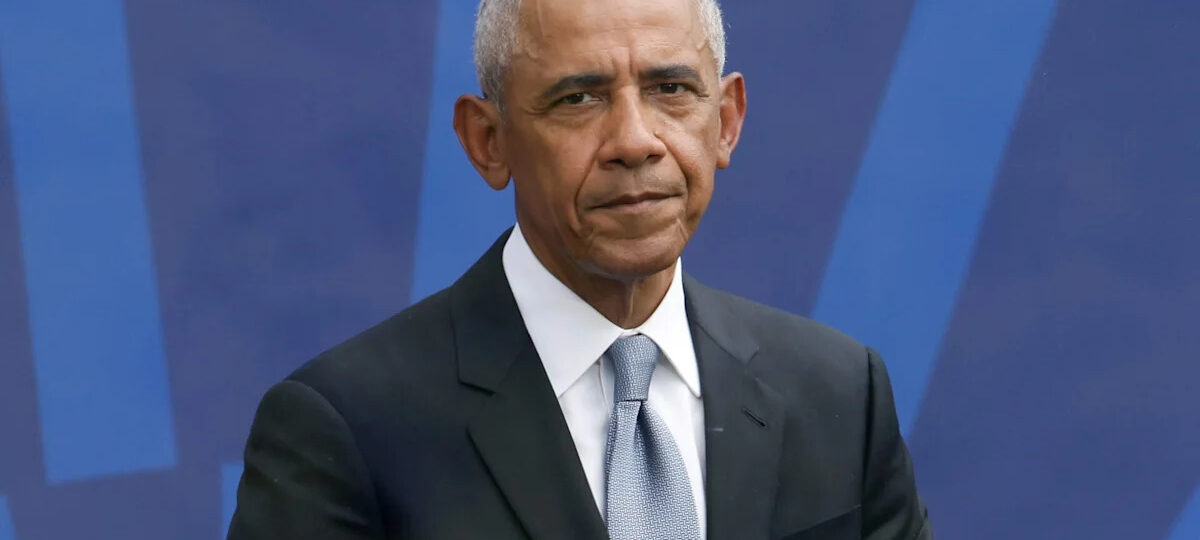Chicago White Sox get unexpected Barack Obama message after season-ending defeat