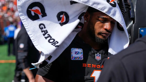 Ja'Marr Chase enters NFL concussion protocol. How long will he be out?
