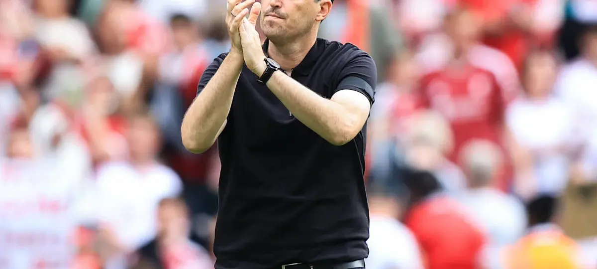 Andoni Iraola confirms latest on Alexander Isak and Cody Gakpo ahead of Liverpool vs Man City