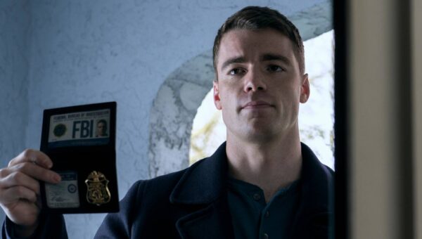 10 Near-Perfect Spy Shows On Netflix