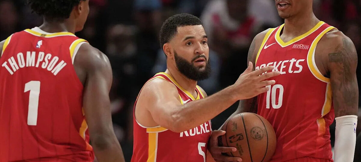 Houston Rockets' Fred VanVleet racks up assists and thumbs up from C.J. Stroud in return