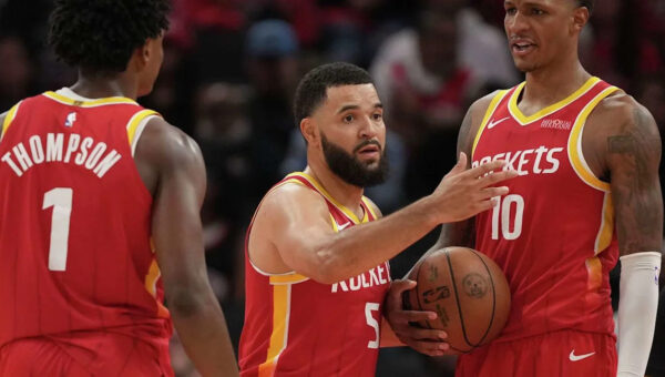Houston Rockets’ Fred VanVleet racks up assists and thumbs up from C.J. Stroud in return