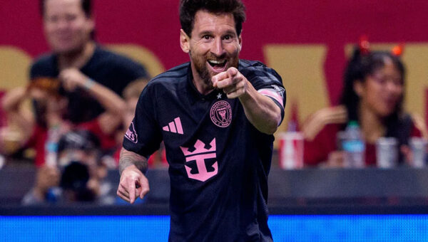 Messi becomes the third player to reach 40 goals in 2026