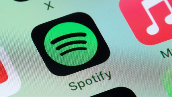 Spotify users on iOS 27 can now ask Siri to play music without having to say ‘on Spotify’