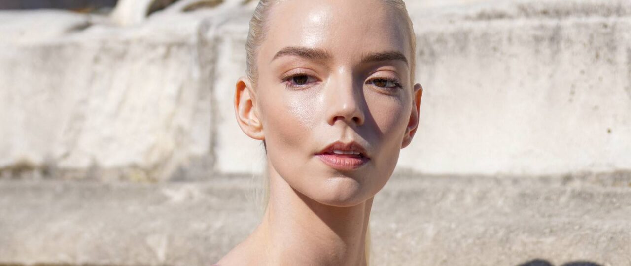 Anya Taylor-Joy’s Sci-Fi Phenomenon Officially Hits Netflix in 1 Month
