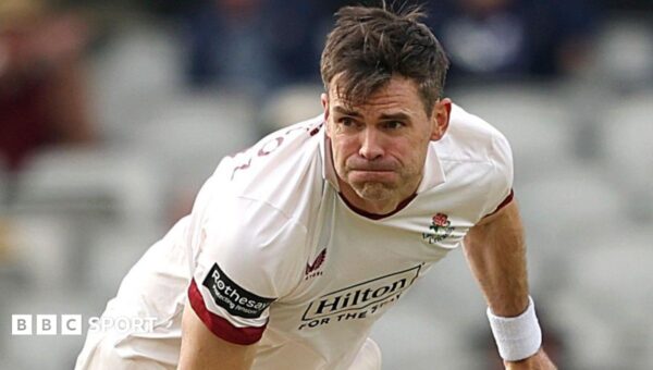 Anderson, 44, not offered new Lancashire contract