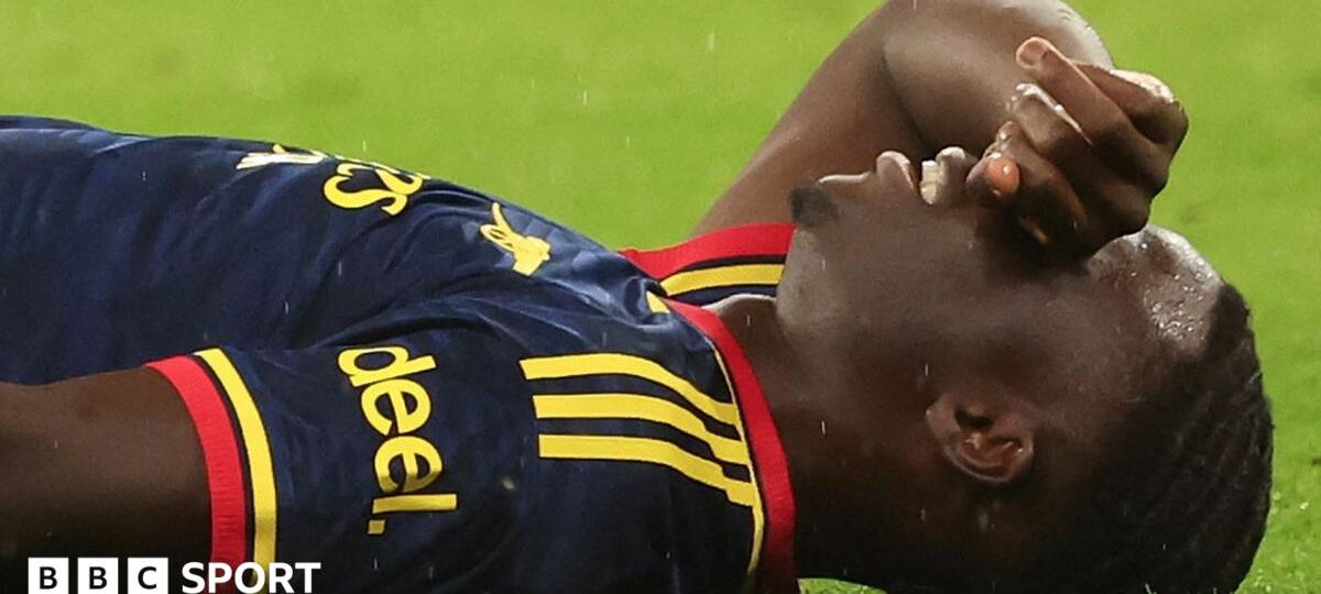 Arsenal fear Saka could be out for two months