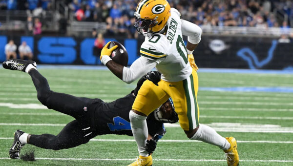WATCH: Packers make it two-possession lead with Matthew Golden TD