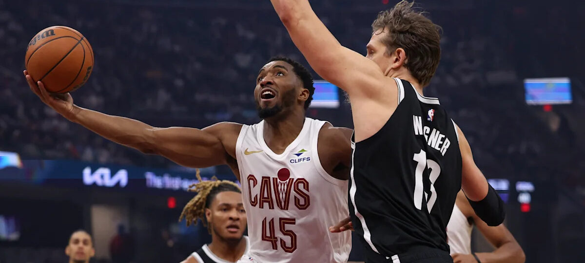 Cavaliers survive a late Nets rally to win home opener 125-121