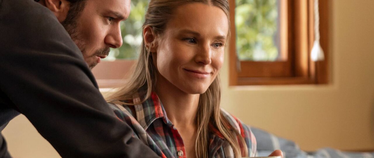 How Old Kristen Bell & Adam Brody Are In Nobody Wants This