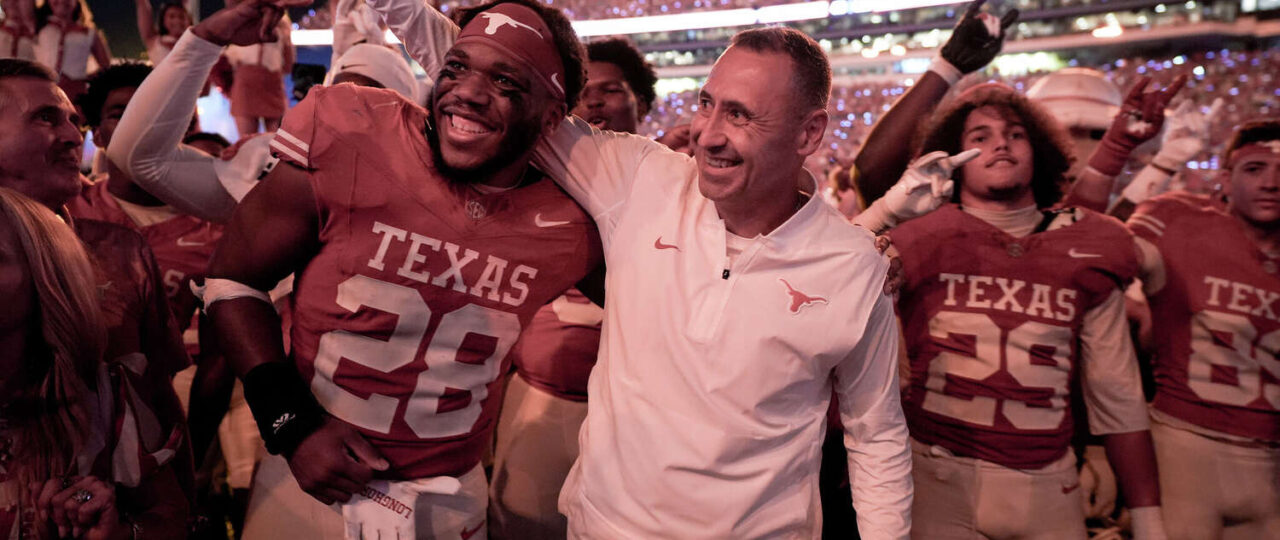Texas vs Ole Miss report card: More errors from Arch Manning but defense, RBs shine in win