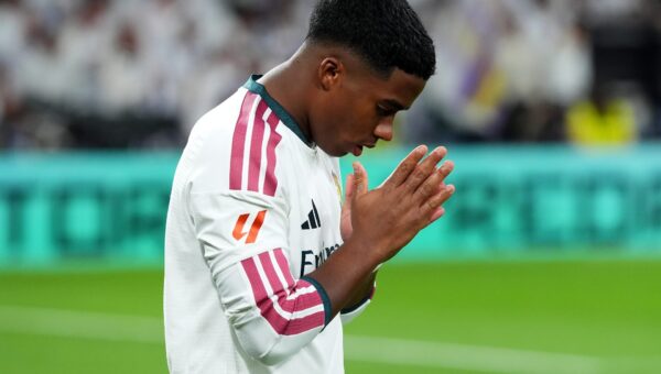Real Madrid youngster keeps the door open to January exit amid lack of minutes
