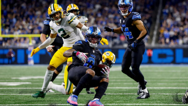 Jahmyr Gibbs is on pace for 470 touches this season