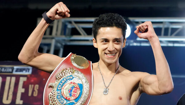 Canelo vs. Mbilli results: Rafael Espinoza retains WBO title after bizarre early stoppage