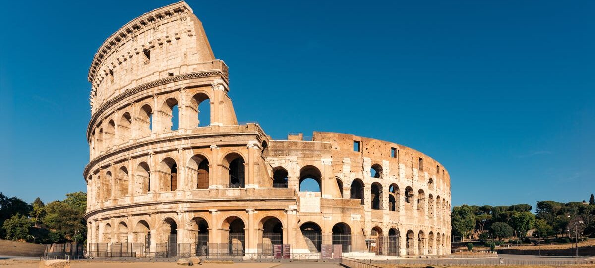 I've been to every region in Italy. These 3 tourist attractions are worth the hype — but there are 2 I'd skip.
