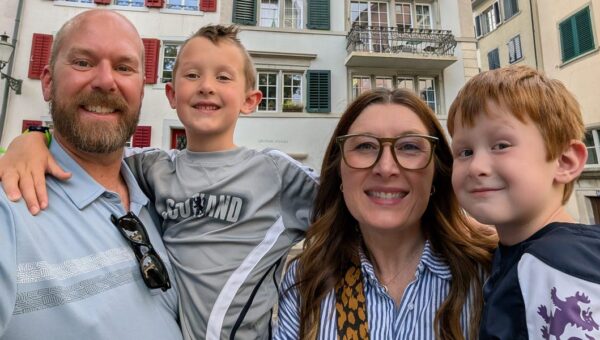 Business class seemed out of reach for my family of 4 — until we found an easier way to find the right deals