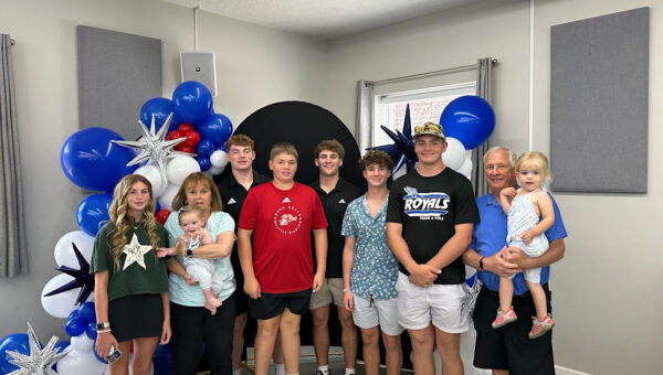 'Loyalties are torn.' Lapel vs. Eastern Hancock weaves family ties in battle of unbeatens