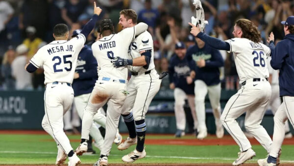 Rays win thriller to thwart Brewers in World Series