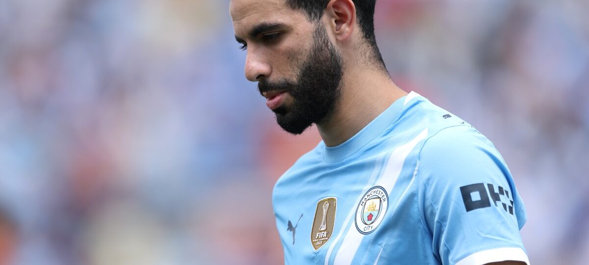 Man City and Man U could both benefit from quick and easy January left back deal