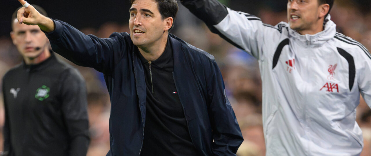 Andoni Iraola confirms double Liverpool injury blow ahead of Chelsea clash